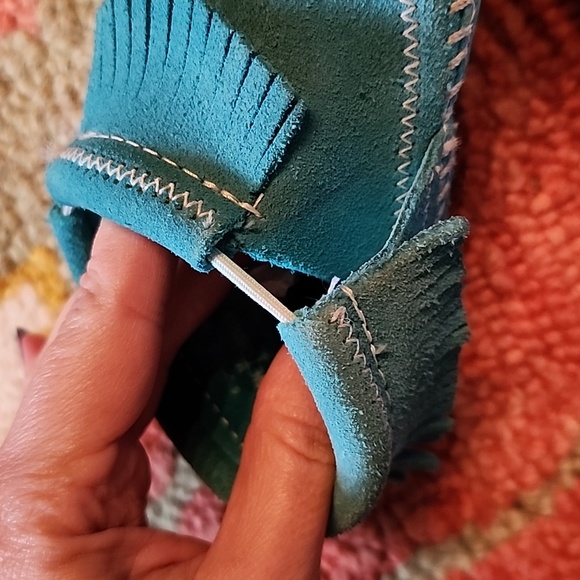 Minnetonka Turquoise Riley Bootie Moccasins - Picture 6 of 9